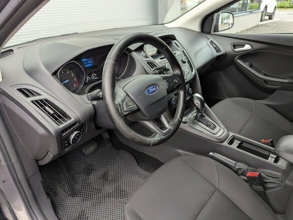 2016 Ford Focus III Рестайлинг, коричневый - вид 10