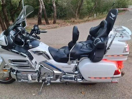 2008 Honda GL 1800 Gold Wing, белый, 1180000 рублей, вид 3