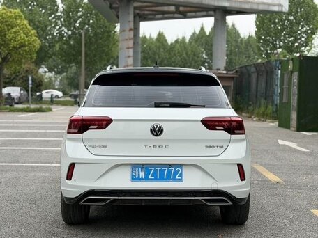 2022 Volkswagen T-Roc I (China Market), белый, 1585000 рублей, вид 5