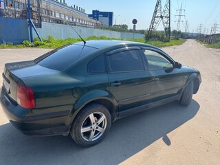 1997 Volkswagen Passat B5, зелёный, 295000 рублей, вид 3