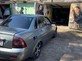 2010 Lada (ВАЗ) Priora I, серый, 180000 рублей, вид 2