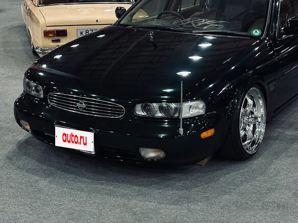 1992 Nissan Leopard III (Y32), серый, 950000 рублей - вид 2