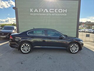 2017 Volkswagen Passat B8, чёрный, 2000000 рублей, вид 4
