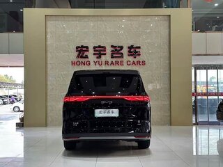 2025 BYD Xia (M9) 36.6 kWh, чёрный, 4200333 рублей, вид 5