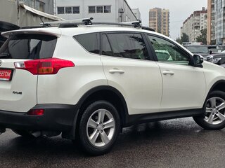 2014 Toyota RAV4 IV (XA40), белый, 1599000 рублей, вид 3