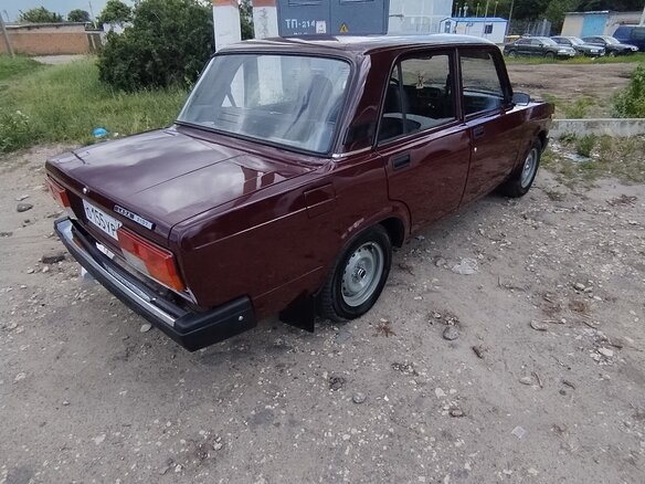 2008 Lada (ВАЗ) 2107, пурпурный, 250000 рублей - вид 1