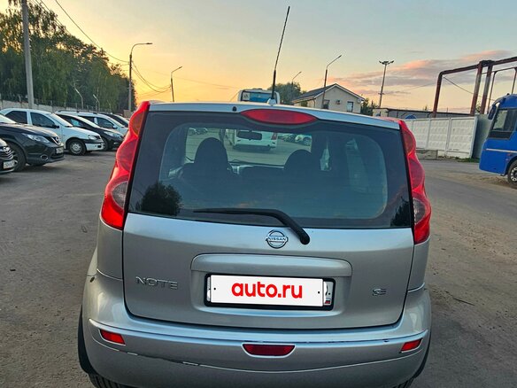 2008 Nissan Note I, серый, 340000 рублей - вид 5