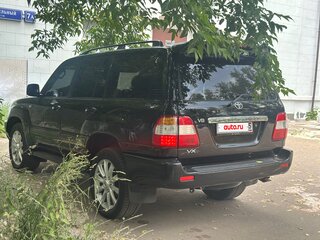 2005 Toyota Land Cruiser 100 Series Рестайлинг 2, чёрный, 1700000 рублей, вид 3