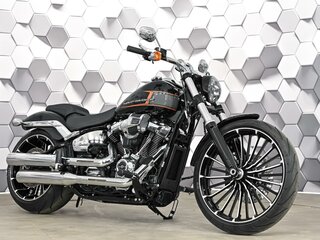 Harley-Davidson Breakout