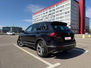 2020 Volkswagen Tiguan II, чёрный, 2744444 рублей, вид 4
