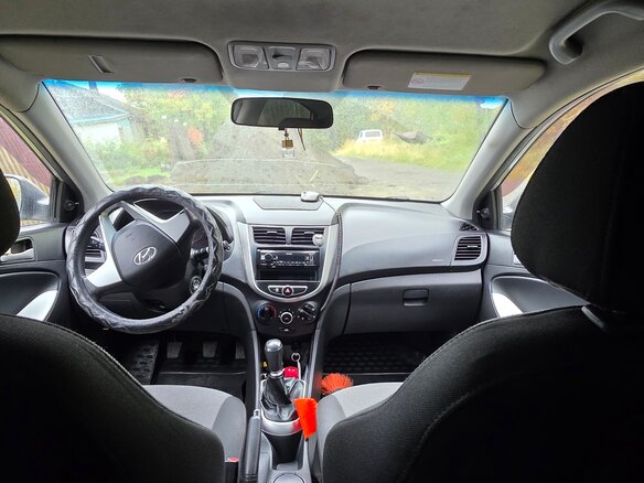 2011 Hyundai Solaris I, серебристый - вид 7