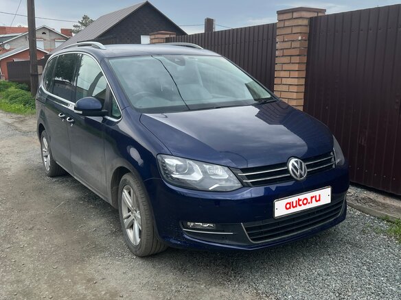 2019 Volkswagen Sharan II Рестайлинг, синий, 1790000 рублей