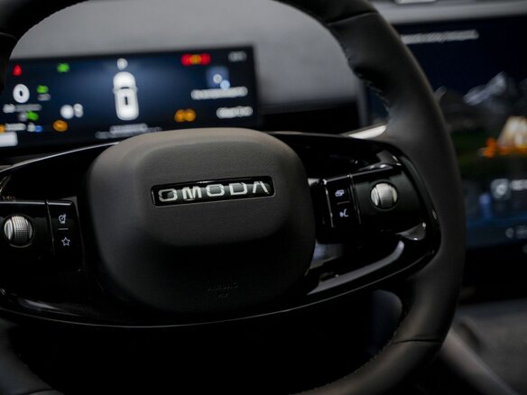 2026 Omoda C7, чёрный - вид 9