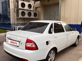 2015 Lada (ВАЗ) Priora I Рестайлинг, белый, 380000 рублей, вид 3