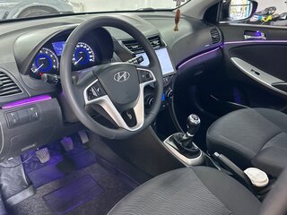 2012 Hyundai Solaris I, чёрный, 1070000 рублей, вид 5