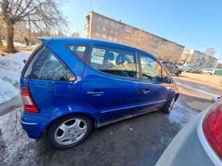 2001 Mercedes-Benz A-Класс 160 I (W168), синий, 350000 рублей, вид 3