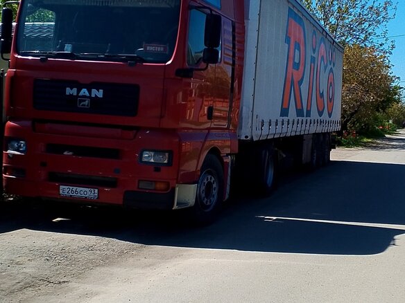 2003 MAN TGA, красный, 1450000 рублей - вид 8