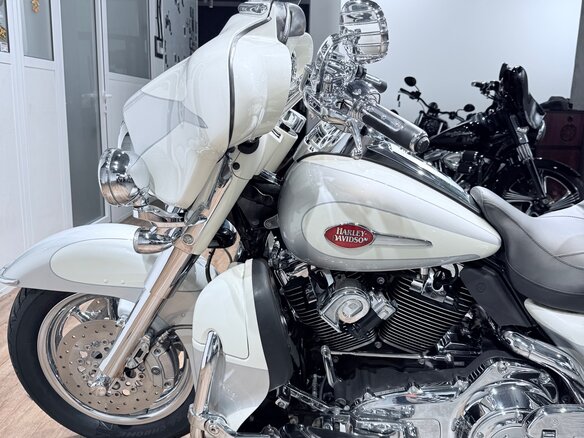 2008 Harley-Davidson Electra Glide, белый, 1199000 рублей - вид 8