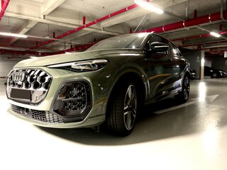 2026 Audi Q5 45 TFSI III (GU), зелёный, 8979000 рублей, вид 2