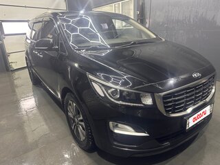 2018 Kia Carnival III, чёрный, 2450000 рублей, вид 1