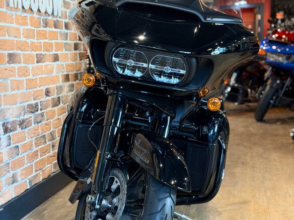 2024 Harley-Davidson Road Glide Limited, чёрный, 4150000 рублей - вид 10