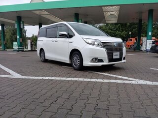2015 Toyota Esquire I, белый, 1950000 рублей, вид 2