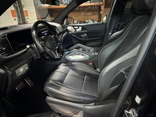 2021 Mercedes-Benz Maybach GLS 600 I, чёрный, 14000000 рублей, вид 3
