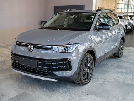 2026 Volkswagen Tharu XR, серый, 3600000 рублей, вид 3