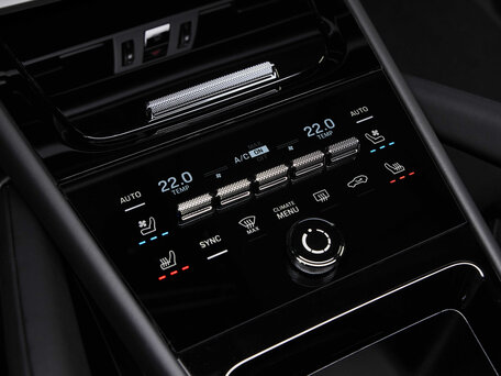 2026 Porsche Cayenne III Рестайлинг, чёрный, 18425000 рублей, вид 3