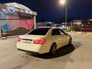 2010 Mercedes-Benz E-Класс 300 IV (W212, S212, C207), белый, 1590000 рублей, вид 3
