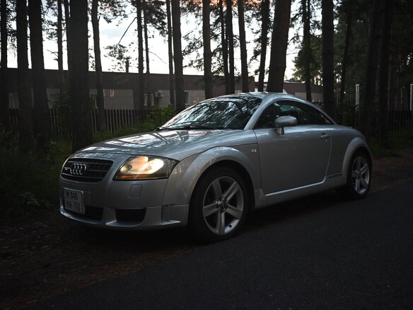 2000 Audi TT I (8N), серебристый, 600000 рублей - вид 19