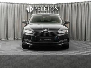 2025 Skoda Superb III Рестайлинг, чёрный, 3140000 рублей, вид 3
