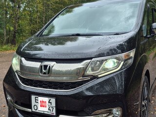 2015 Honda Stepwgn V, чёрный, 1850000 рублей, вид 1