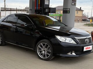 2013 Toyota Camry VII (XV50), чёрный, 1300000 рублей, вид 4