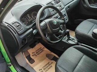 2011 Skoda Fabia II Рестайлинг, зелёный, 800000 рублей, вид 3