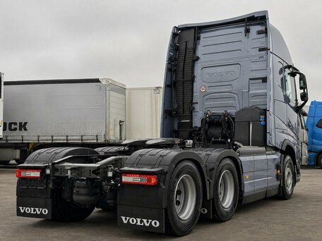 2026 Volvo FH, красный, 22271521 рублей, вид 3