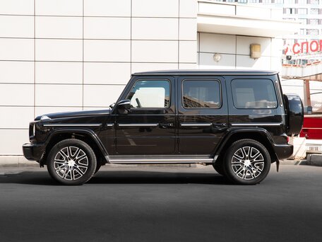 2025 Mercedes-Benz G-Класс 450 d III (W465) Рестайлинг, чёрный, 22490000 рублей, вид 2