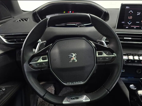 2021 Peugeot 5008 II Рестайлинг, серый, 2420000 рублей - вид 5