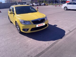 2011 Skoda Octavia RS II Рестайлинг, жёлтый, 1100000 рублей, вид 1