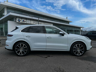 2020 Porsche Cayenne III, белый, 6999000 рублей, вид 4
