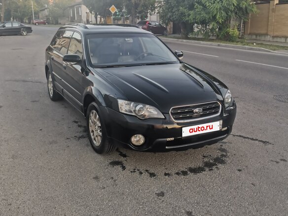 2004 Subaru Outback III, чёрный - вид 1