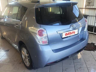 2013 Toyota Verso I Рестайлинг, серый, 1450000 рублей, вид 2