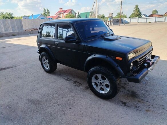2000 Lada (ВАЗ) 2121 (4x4) I Рестайлинг, чёрный - вид 1