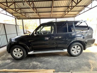 2007 Mitsubishi Pajero IV, чёрный, 1500000 рублей, вид 3