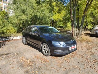 2017 Skoda Octavia III (A7) Рестайлинг, чёрный, 1440000 рублей, вид 3