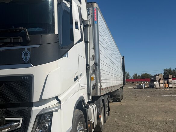 2018 Volvo FH, белый, 12000000 рублей - вид 2