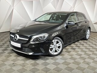 2017 Mercedes-Benz A-Класс 180 III (W176) Рестайлинг, чёрный, 1579000 рублей, вид 1