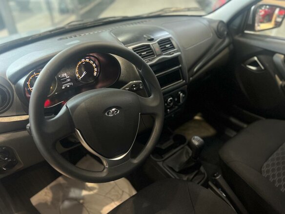 2025 Lada (ВАЗ) Granta Cross I Рестайлинг, серый, 1206000 рублей - вид 3