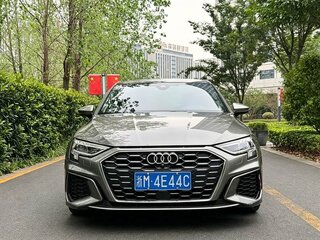 2022 Audi A3 35 TFSI Long IV (8Y), серый, 1815025 рублей, вид 2