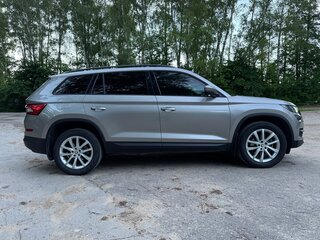 2018 Skoda Kodiaq I, бежевый, 2650000 рублей, вид 3